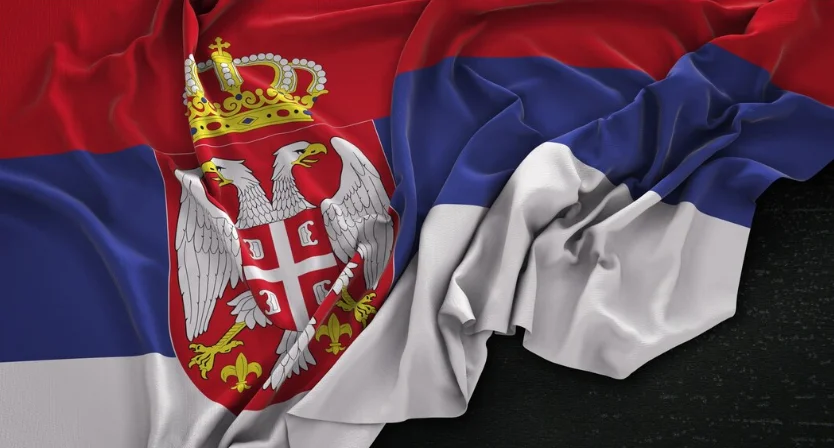 Сербский флаг